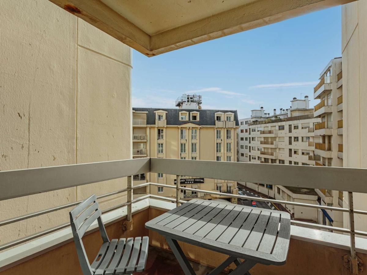 Studio Front De Mer Avec Piscine Et Balcon A Biarritz - Fr-1-3-412 Exterior foto